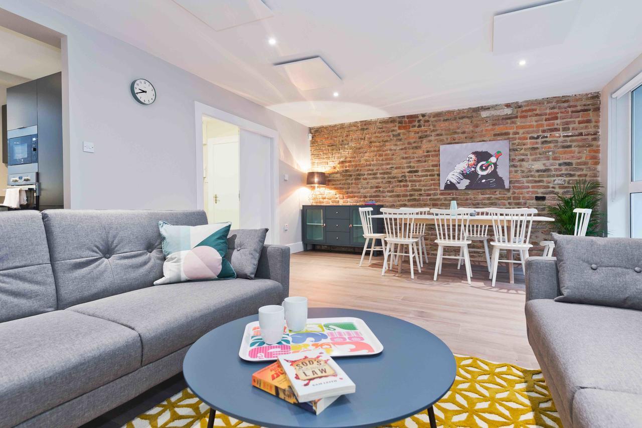 Temple Bar Crown Square Apartments Δουβλίνο Εξωτερικό φωτογραφία